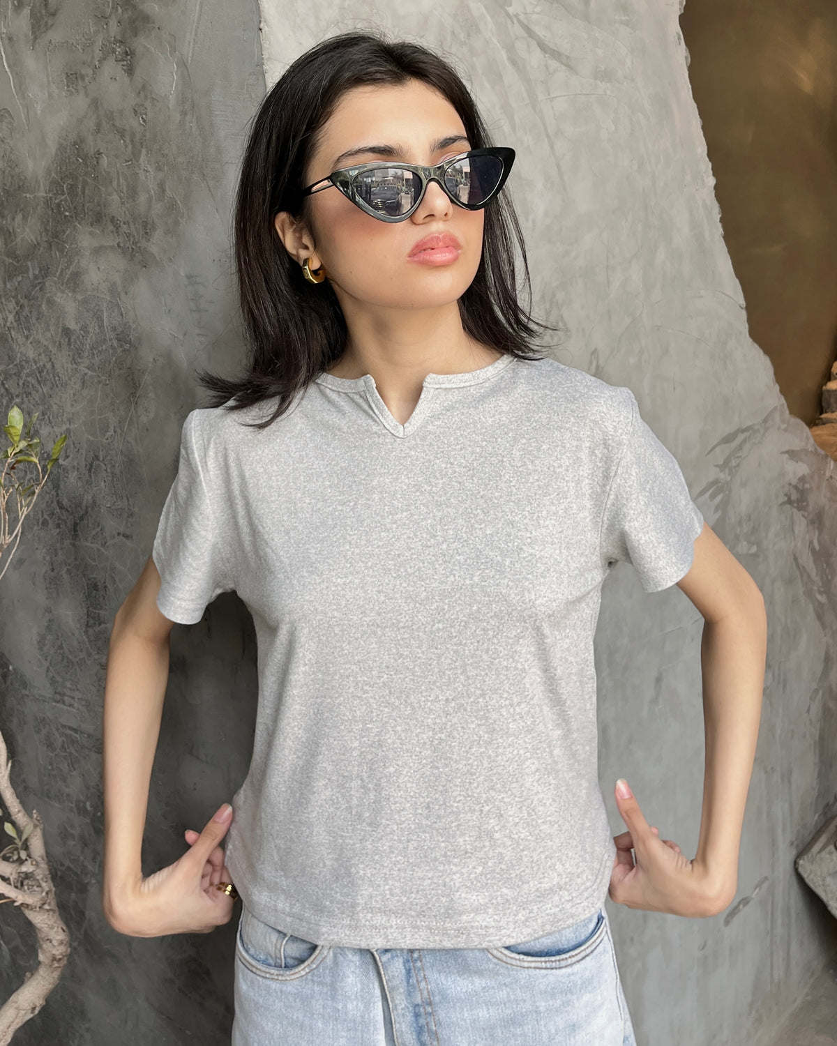 Luna Notch Tee