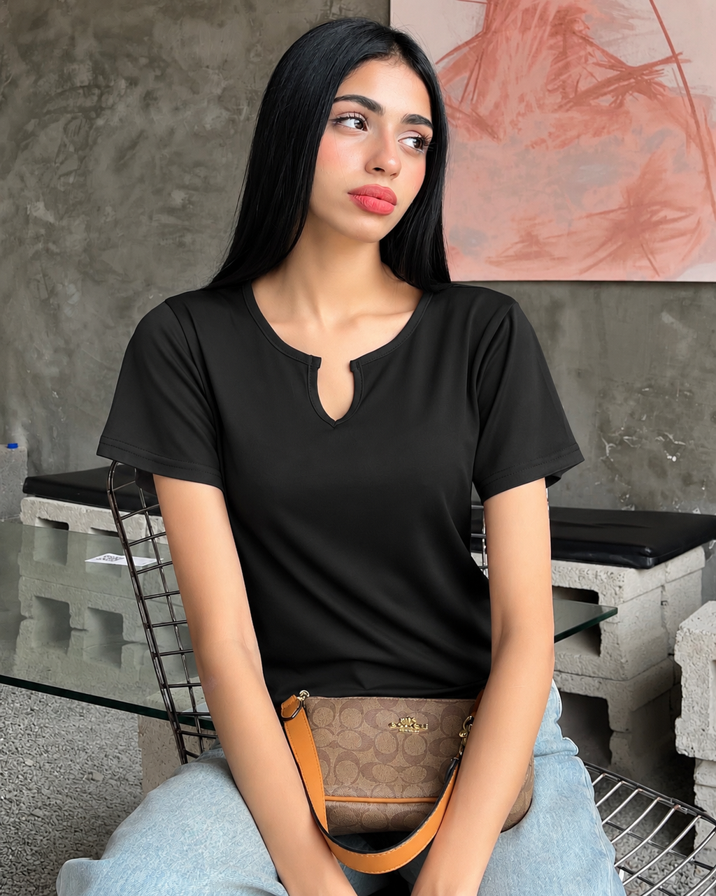 Luna Notch Tee