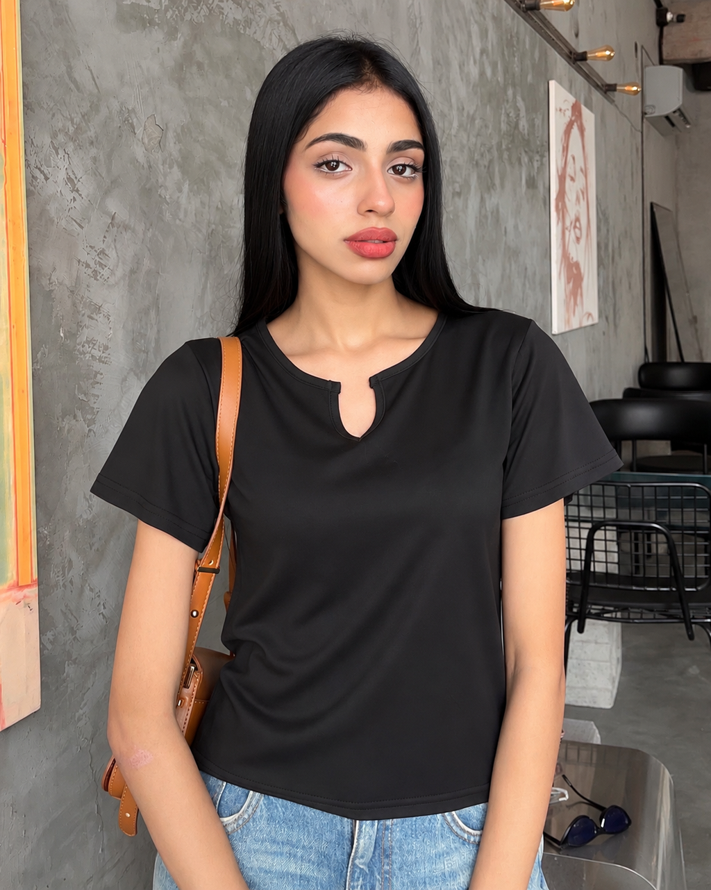 Luna Notch Tee