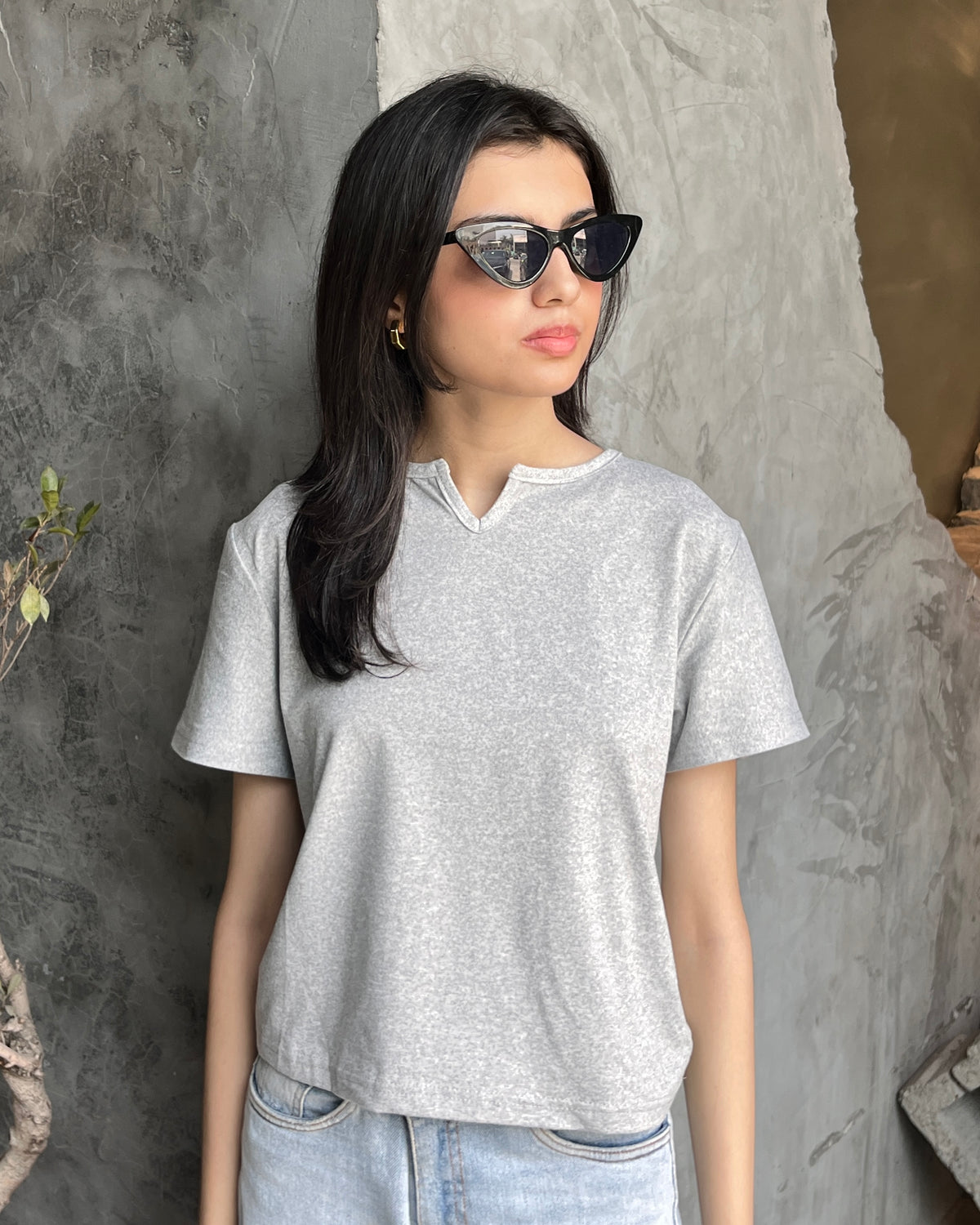 Luna Notch Tee